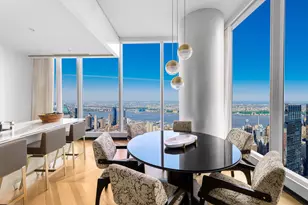 217 W 57th St, New York City, NY 10019 - Photo 3