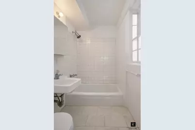 240 E 55th Street #9-H, New York City, NY 10022 - Photo 5