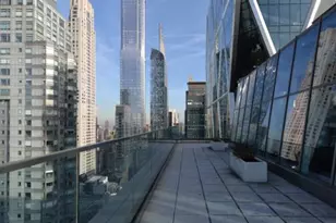 322 W 57th St, New York City, NY 10019 - Photo 21