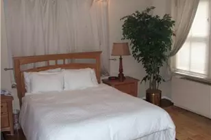 150 W 51st St, New York City, NY 10019 - Photo 3