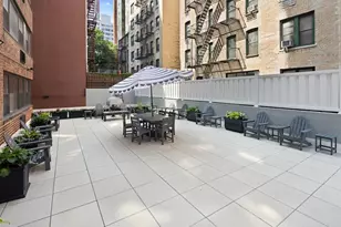 233 E 69th St, New York City, NY 10021 - Photo 9