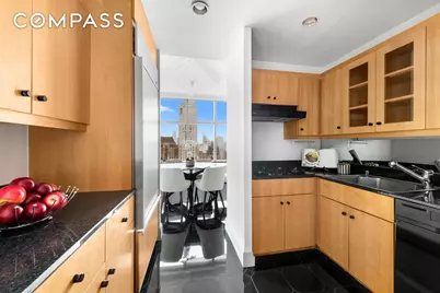 160 W 66th Street #41E, New York City, NY 10023 - Photo 5