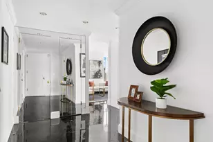 160 W 66th St, New York City, NY 10023 - Photo 11