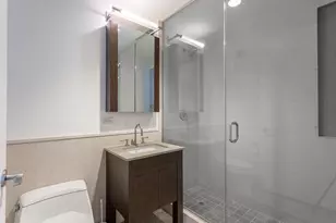 350 W 42nd St, New York, NY 10036 - Photo 13
