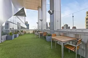 350 W 42nd St, New York, NY 10036 - Photo 21