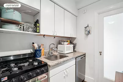 205 E 78th Street #10D, New York City, NY 10075 - Photo 3