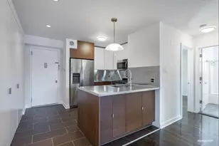 515 E 7th St, New York City, NY 11218 - Photo 5