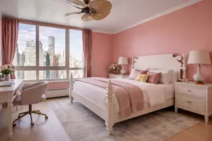 100 United Nations Plaza, New York City, NY 10017 - Photo 17