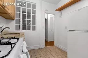 215 E 88th St, New York City, NY 10128 - Photo 9