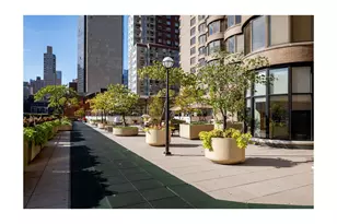 330 E 38th St, New York City, NY 10016 - Photo 19