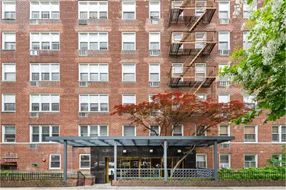 400 E 17th Street #201, Brooklyn, NY 11226 - Photo 3