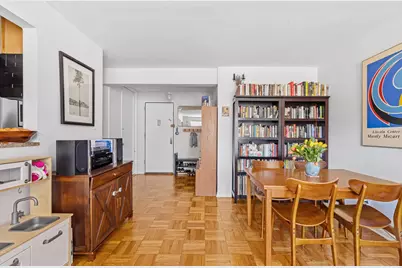 400 E 17th Street #201, New York City, NY 11226 - Photo 5
