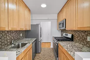 601 Kappock St, New York City, NY 10463 - Photo 7