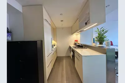 252 South Street #18F, New York City, NY 10002 - Photo 5