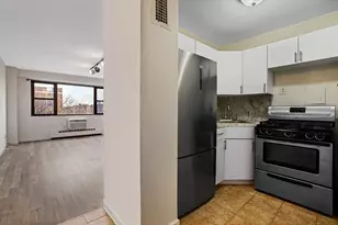 83-60 118th St, New York City, NY 11415 - Photo 5