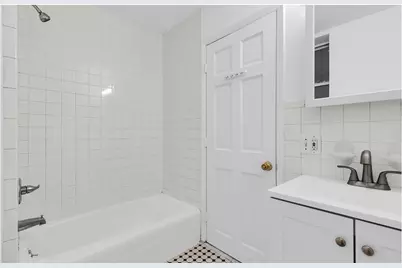 314 W 52nd Street, New York City, NY 10019 - Photo 7