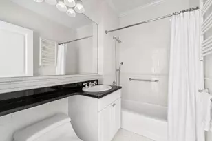 300 E 77th St, New York, NY 10075 - Photo 9