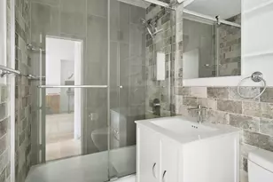 90 Gold St, New York City, NY 10038 - Photo 5