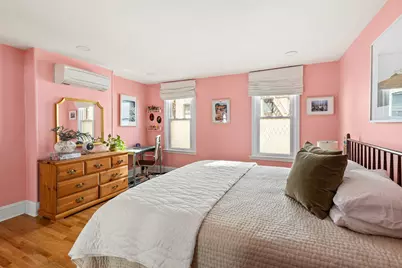 16 Temple Court, New York City, NY 11218 - Photo 5