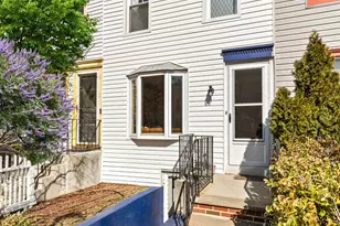 16 Temple Ct, New York City, NY 11218 - Photo 7