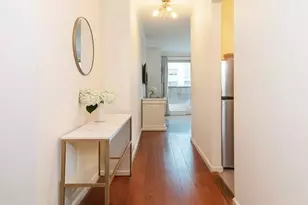 200 E 69th St, New York City, NY 10021 - Photo 3