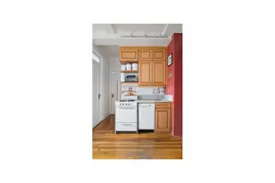 609 W 114th St, New York, NY 10025 - Photo 3