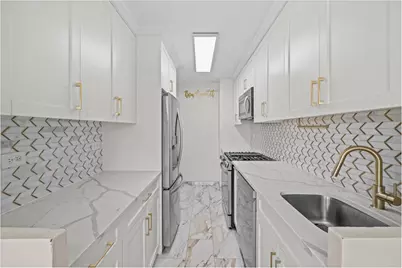 555 Kappock Street #11G, Bronx, NY 10463 - Photo 9