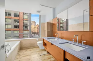 2 River Ter., New York City, NY 10282 - Photo 9