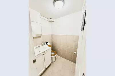 106-15 Guy R Brewer Boulevard, New York City, NY 11433 - Photo 15