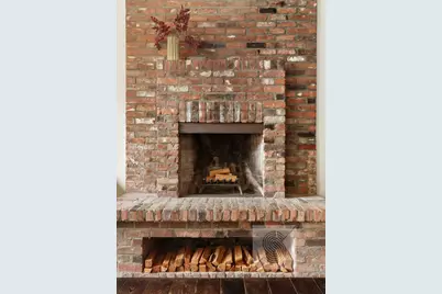 222 E 17th Street #3, New York, NY 10003 - Photo 3