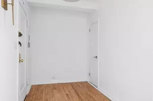 10 Mitchell Pl, New York, NY 10017 - Photo 5