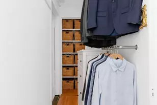 10 Mitchell Pl, New York City, NY 10017 - Photo 5
