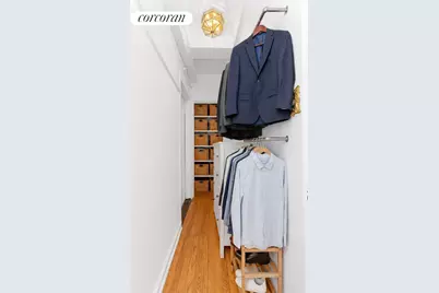 10 Mitchell Place #9E, New York City, NY 10017 - Photo 5
