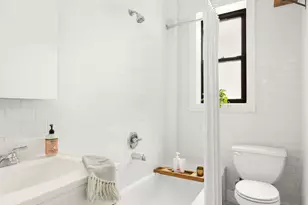 250 Seeley St, New York City, NY 11218 - Photo 7