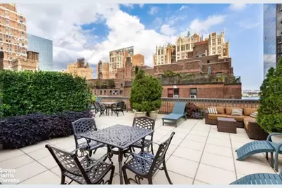 305 E 40th Street #17F, New York City, NY 10017 - Photo 13