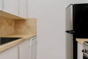 320 E 35th St, New York City, NY 10016 - Photo 3