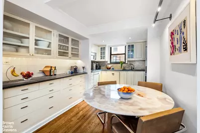 220 E 73rd Street #11EF, New York City, NY 10021 - Photo 3