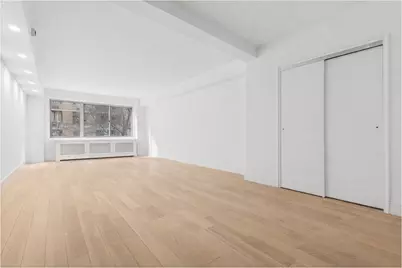 225 E 46th Street #3D, New York City, NY 10017 - Photo 7