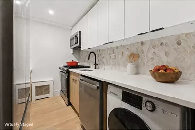 225 E 46th Street #3D, New York City, NY 10017 - Photo 3