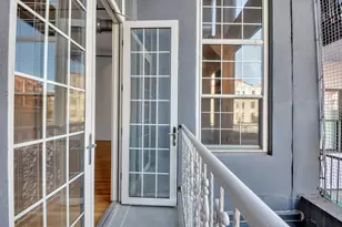 689 Myrtle Ave, Brooklyn, NY 11205 - Photo 11