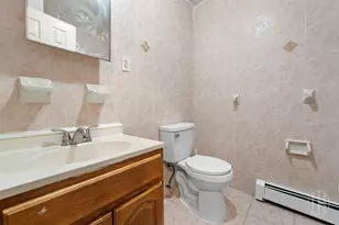 109-32 156th St, New York City, NY 11433 - Photo 21