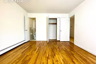 447 E 21st St, New York City, NY 11226 - Photo 9