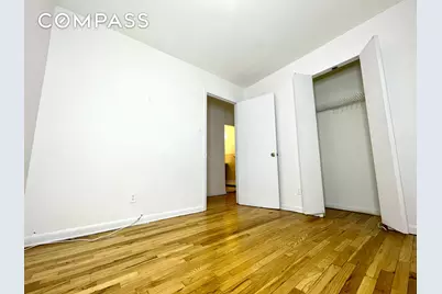 447 E 21st Street, New York City, NY 11226 - Photo 9