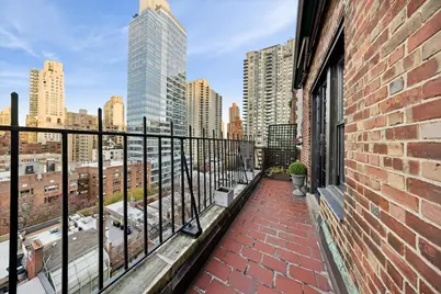 225 E 73rd Street #11D, New York City, NY 10021 - Photo 9