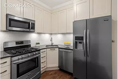 73-12 35th Avenue #C35, Jackson Heights, NY 11372 - Photo 5