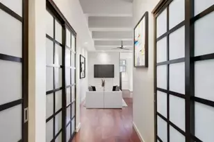 529 W 42nd St, New York City, NY 10036 - Photo 9