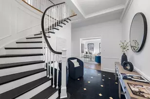 129 E 69th St, New York City, NY 10021 - Photo 5