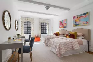 129 E 69th St, New York City, NY 10021 - Photo 7