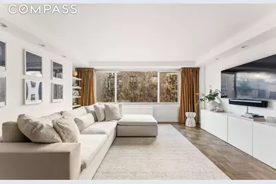 315 W 70th Street #5F, New York City, NY 10023 - Photo 1