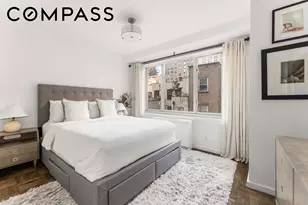 315 W 70th St, New York City, NY 10023 - Photo 5
